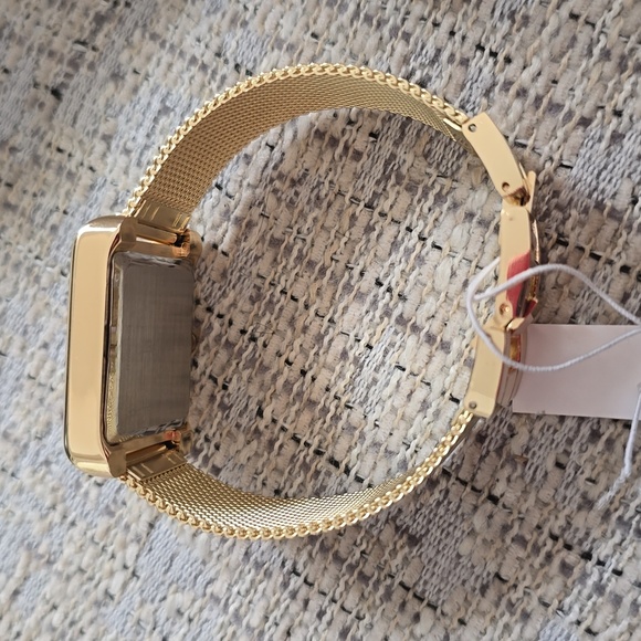 NINE WEST WOMEN'S GOLDTONE ANALOG WATCH - Picture 3 of 13